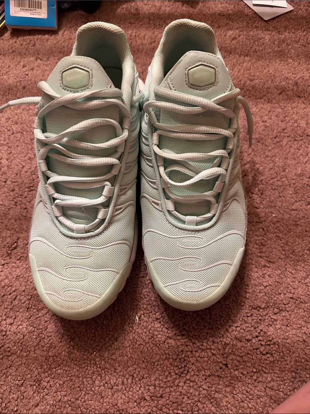 Nike Mint Green Mesh Lace-Up Sneakers